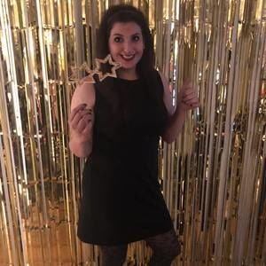 Meet your Posher, Ari